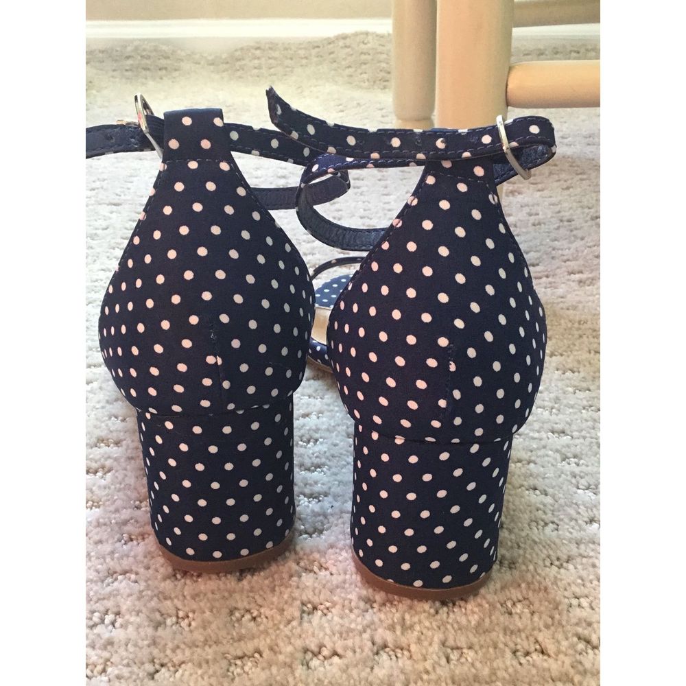 Justfab - Picture 3 of 3